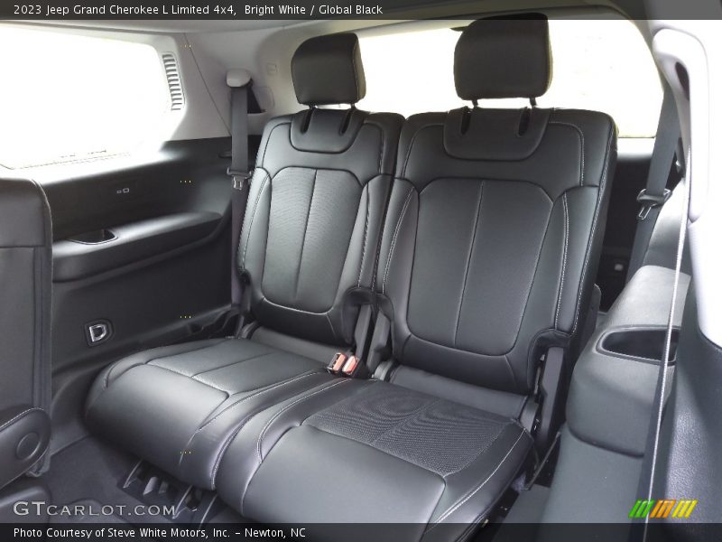 Bright White / Global Black 2023 Jeep Grand Cherokee L Limited 4x4