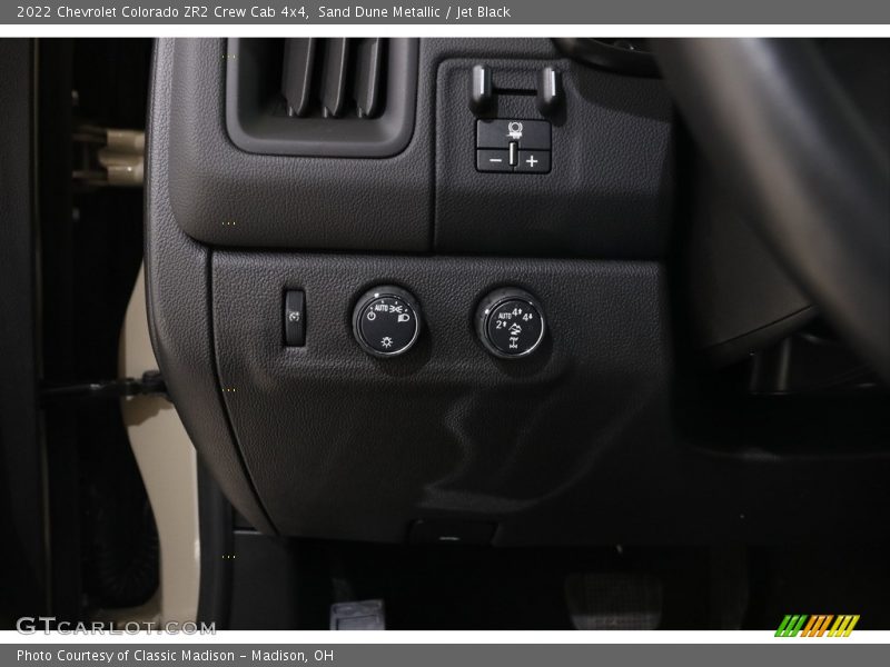 Sand Dune Metallic / Jet Black 2022 Chevrolet Colorado ZR2 Crew Cab 4x4