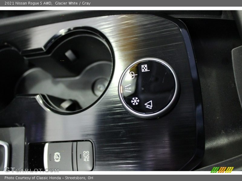 Glacier White / Gray 2021 Nissan Rogue S AWD