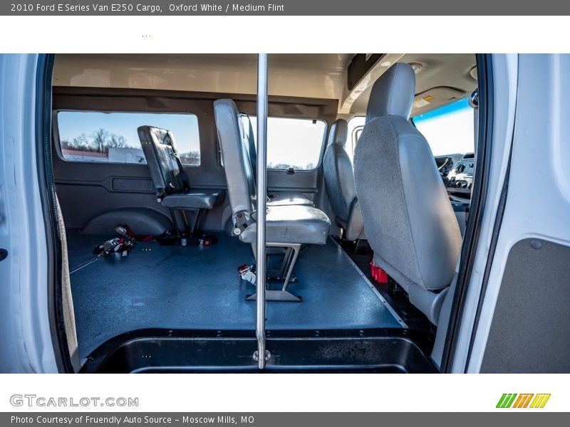 Oxford White / Medium Flint 2010 Ford E Series Van E250 Cargo
