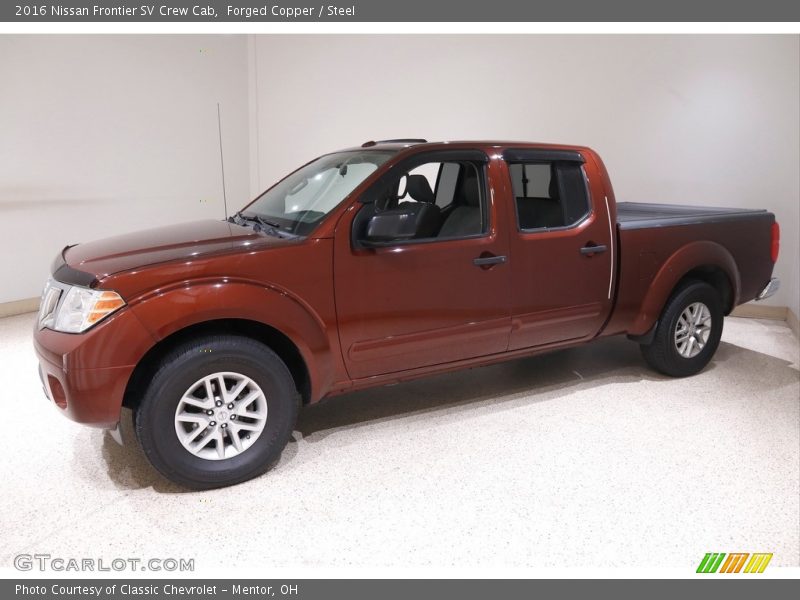 Front 3/4 View of 2016 Frontier SV Crew Cab
