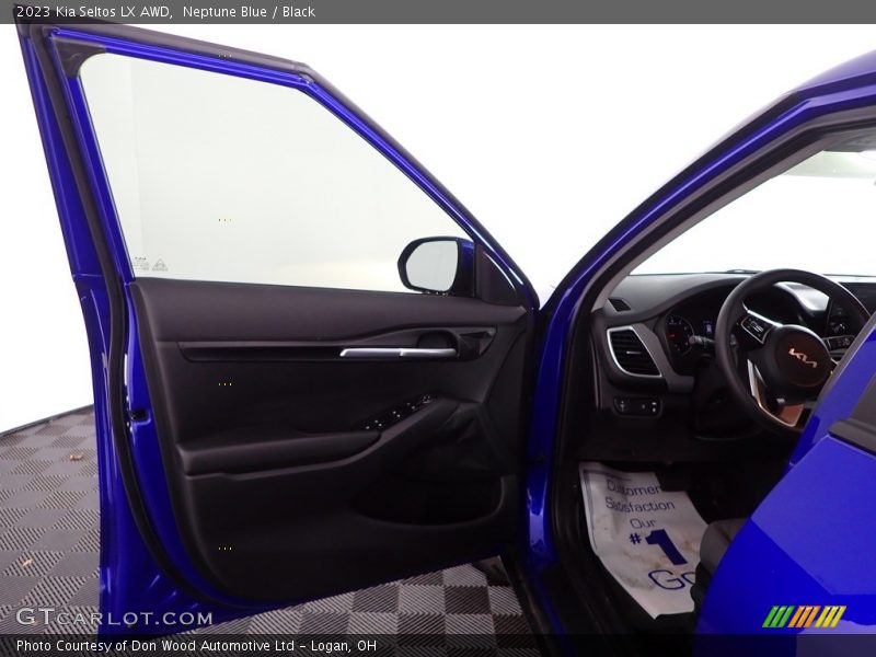 Neptune Blue / Black 2023 Kia Seltos LX AWD