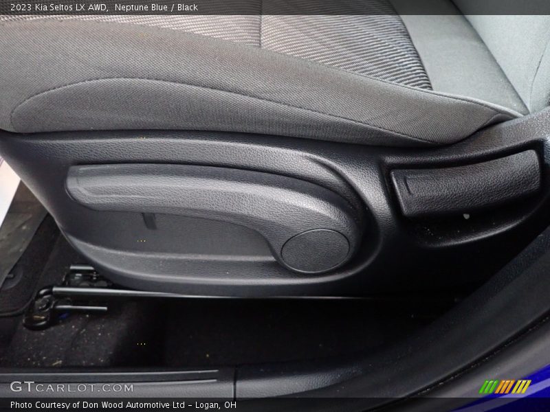 Neptune Blue / Black 2023 Kia Seltos LX AWD