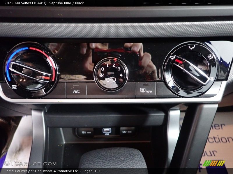 Neptune Blue / Black 2023 Kia Seltos LX AWD