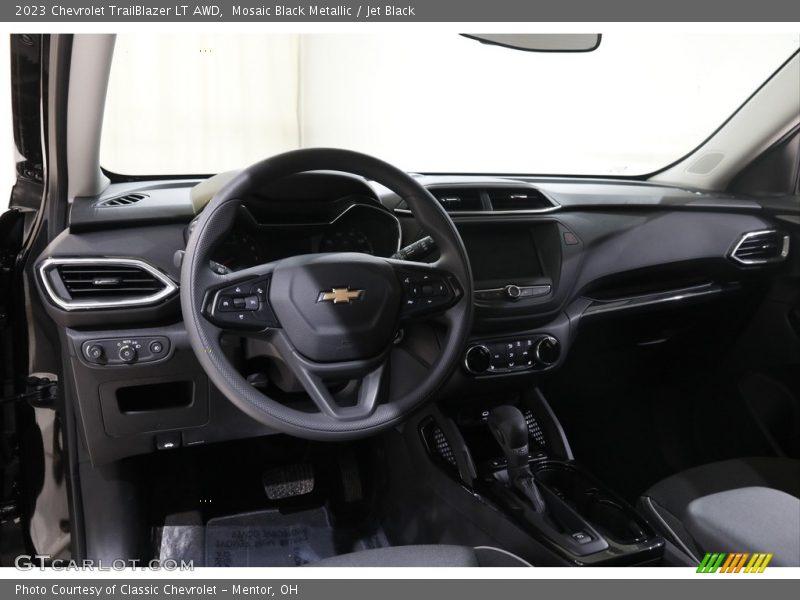 Mosaic Black Metallic / Jet Black 2023 Chevrolet TrailBlazer LT AWD