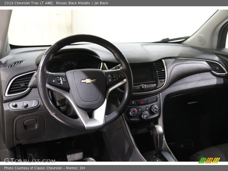 Mosaic Black Metallic / Jet Black 2019 Chevrolet Trax LT AWD