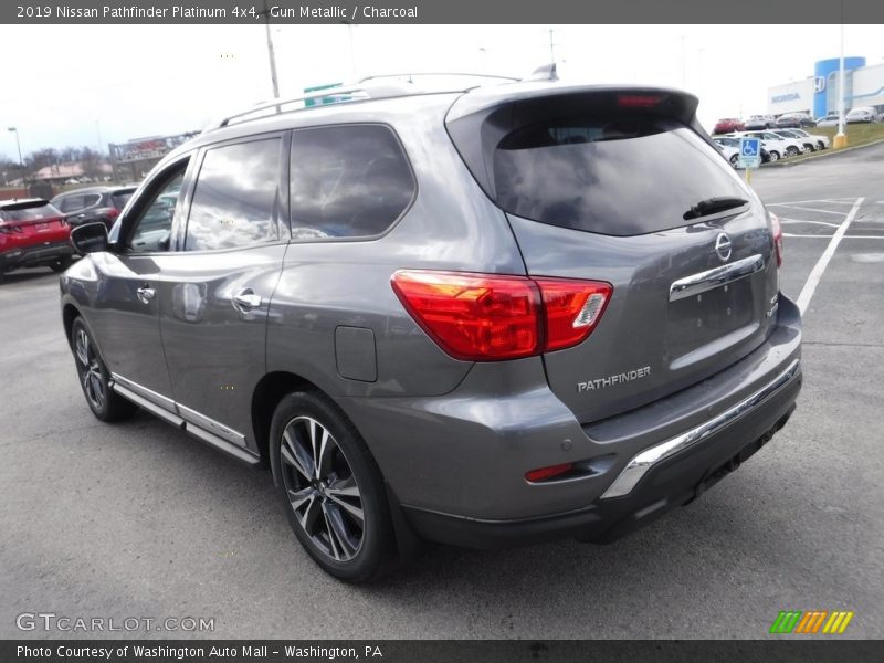 Gun Metallic / Charcoal 2019 Nissan Pathfinder Platinum 4x4