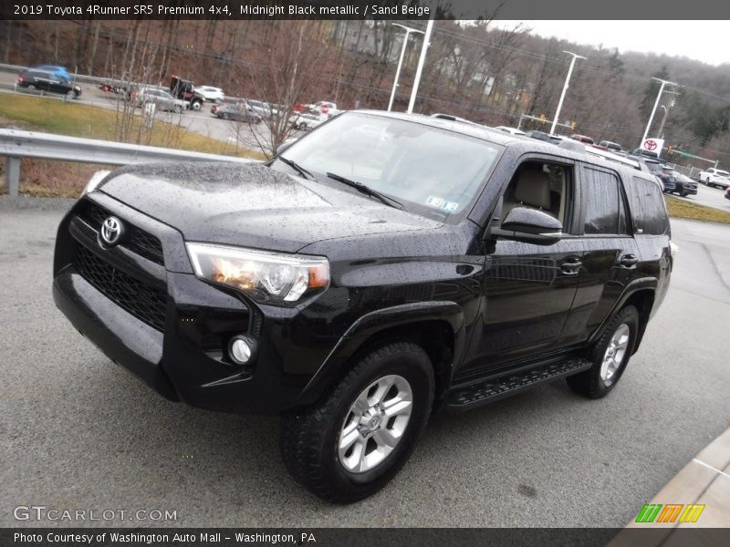 Midnight Black metallic / Sand Beige 2019 Toyota 4Runner SR5 Premium 4x4