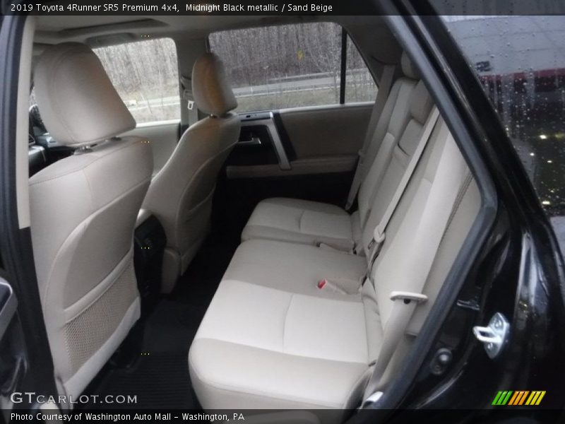 Midnight Black metallic / Sand Beige 2019 Toyota 4Runner SR5 Premium 4x4