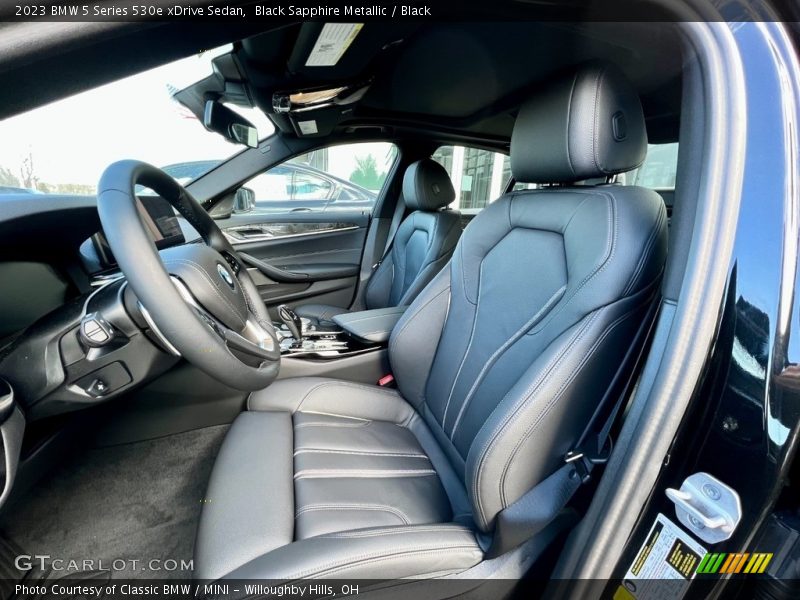Front Seat of 2023 5 Series 530e xDrive Sedan