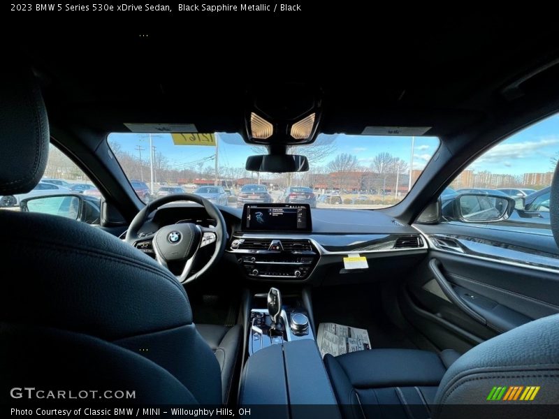 Dashboard of 2023 5 Series 530e xDrive Sedan