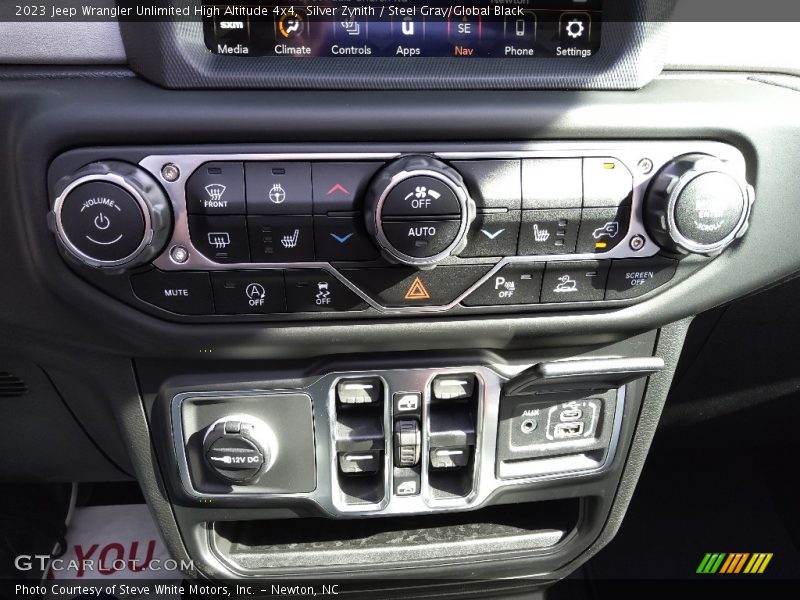 Controls of 2023 Wrangler Unlimited High Altitude 4x4