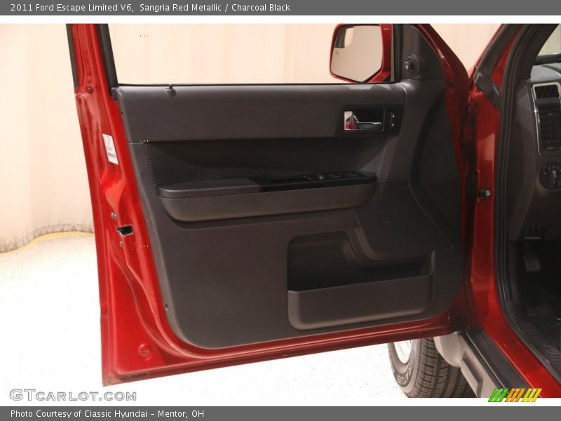 Sangria Red Metallic / Charcoal Black 2011 Ford Escape Limited V6