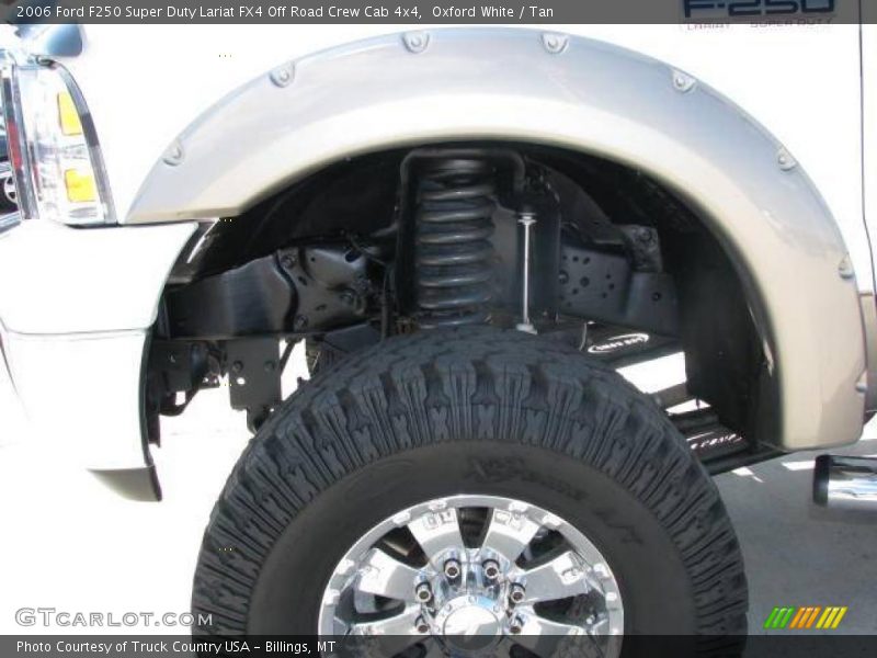 Oxford White / Tan 2006 Ford F250 Super Duty Lariat FX4 Off Road Crew Cab 4x4