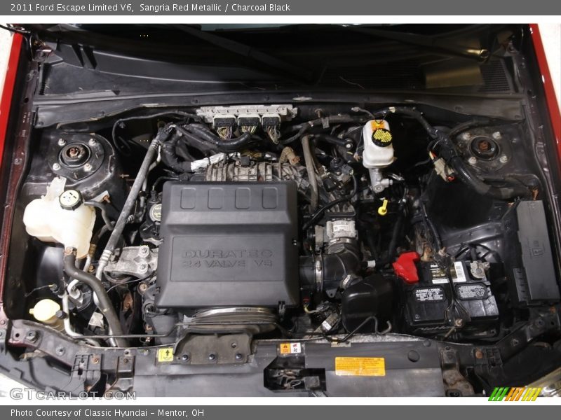 Sangria Red Metallic / Charcoal Black 2011 Ford Escape Limited V6