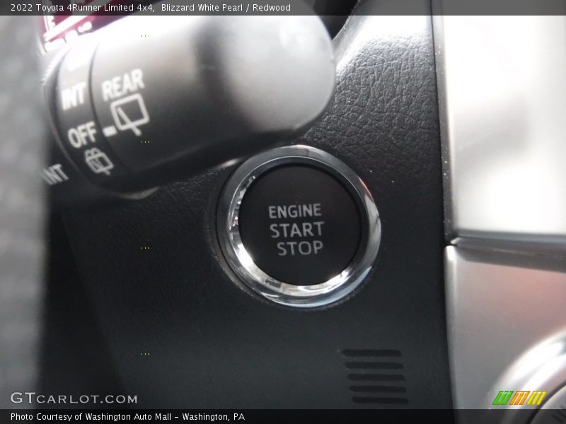 Blizzard White Pearl / Redwood 2022 Toyota 4Runner Limited 4x4