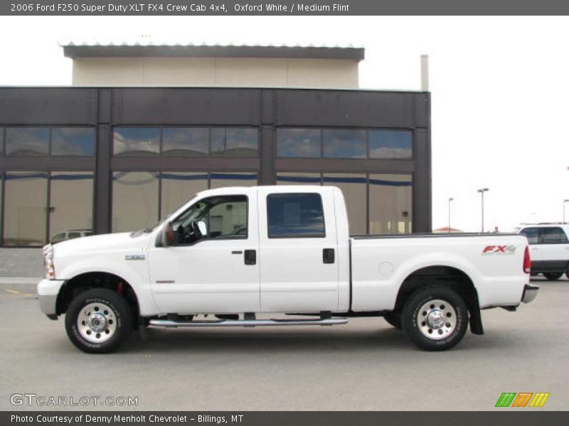 Oxford White / Medium Flint 2006 Ford F250 Super Duty XLT FX4 Crew Cab 4x4