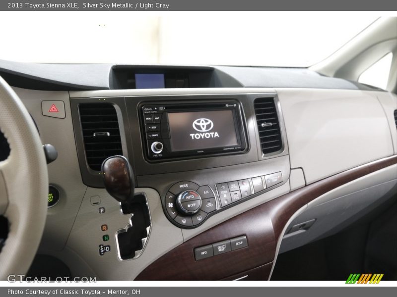 Silver Sky Metallic / Light Gray 2013 Toyota Sienna XLE