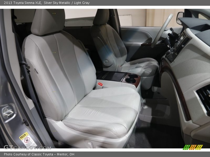 Silver Sky Metallic / Light Gray 2013 Toyota Sienna XLE