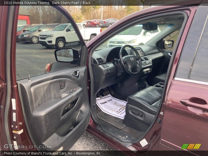 Dark Cherry Pearl / Black 2010 Honda Odyssey Touring