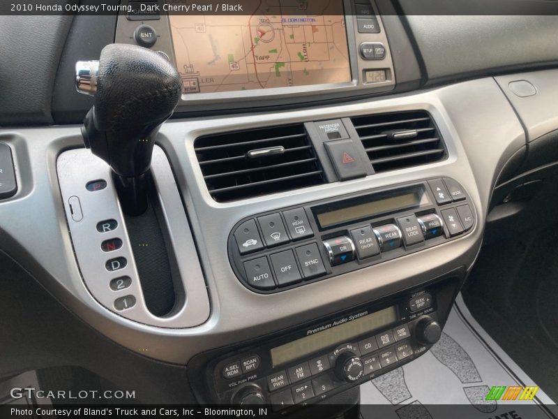 Dark Cherry Pearl / Black 2010 Honda Odyssey Touring