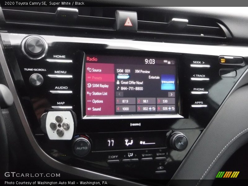 Super White / Black 2020 Toyota Camry SE
