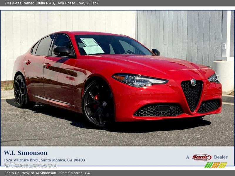 Alfa Rosso (Red) / Black 2019 Alfa Romeo Giulia RWD