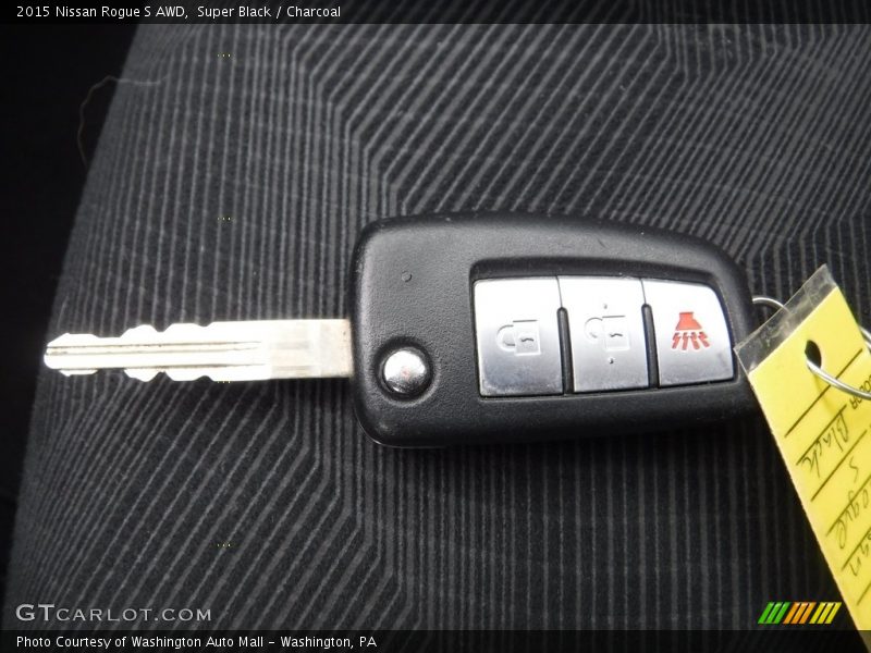 Super Black / Charcoal 2015 Nissan Rogue S AWD