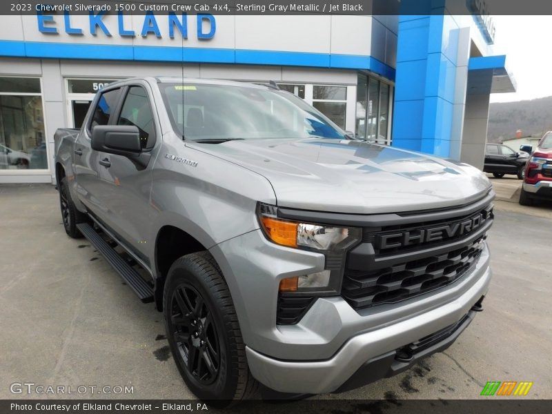 Sterling Gray Metallic / Jet Black 2023 Chevrolet Silverado 1500 Custom Crew Cab 4x4