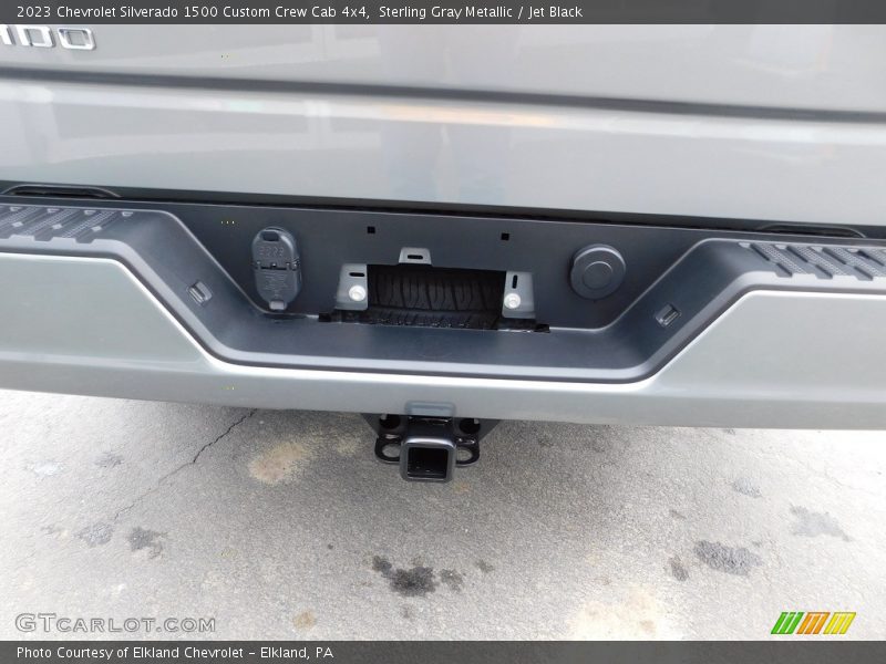 Sterling Gray Metallic / Jet Black 2023 Chevrolet Silverado 1500 Custom Crew Cab 4x4