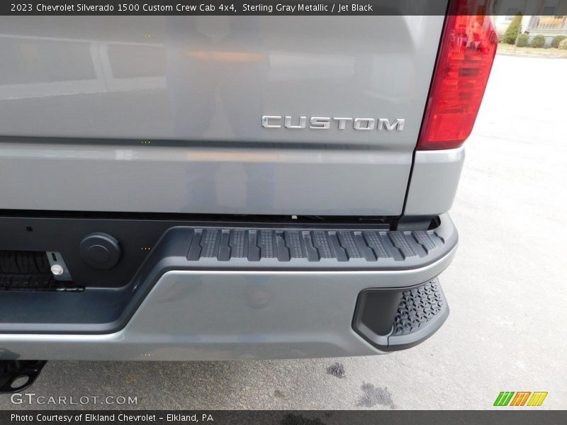Sterling Gray Metallic / Jet Black 2023 Chevrolet Silverado 1500 Custom Crew Cab 4x4