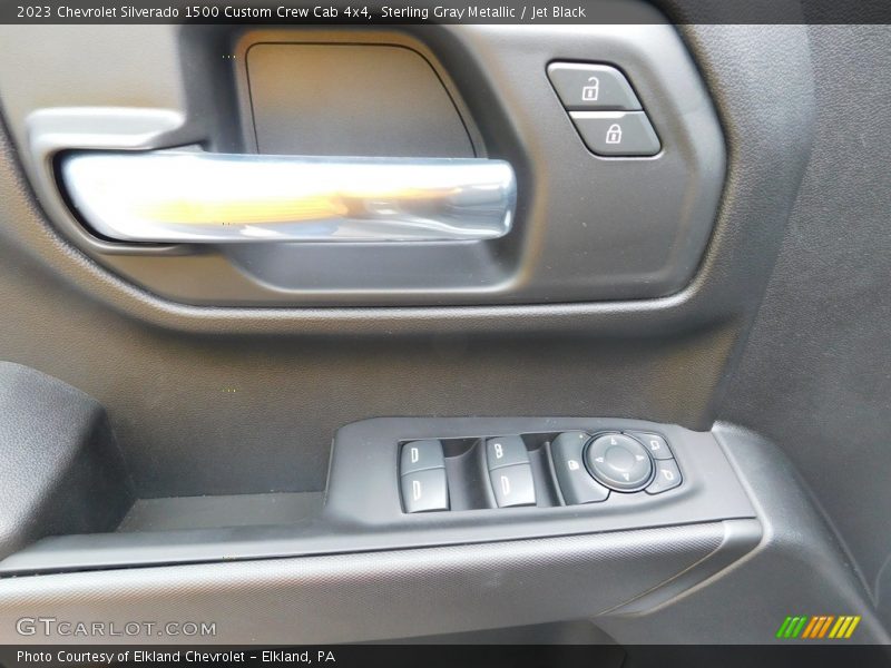 Sterling Gray Metallic / Jet Black 2023 Chevrolet Silverado 1500 Custom Crew Cab 4x4