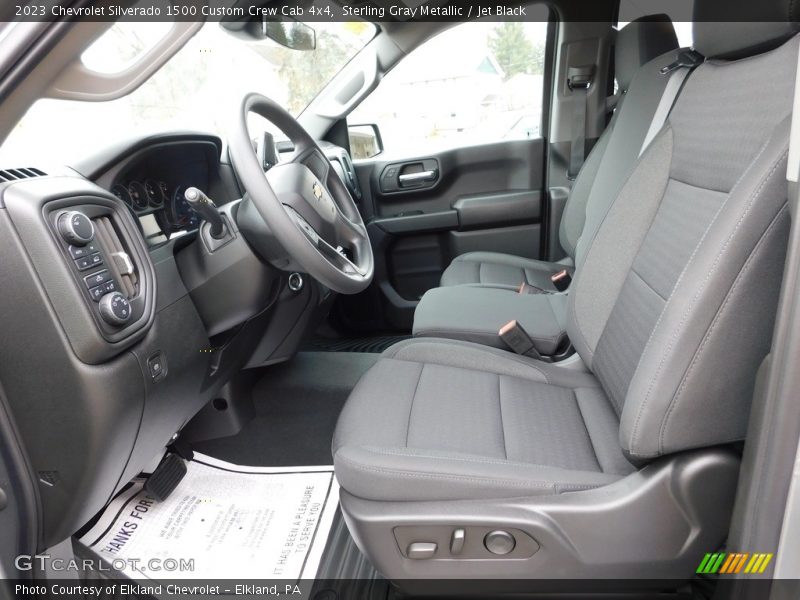 Sterling Gray Metallic / Jet Black 2023 Chevrolet Silverado 1500 Custom Crew Cab 4x4