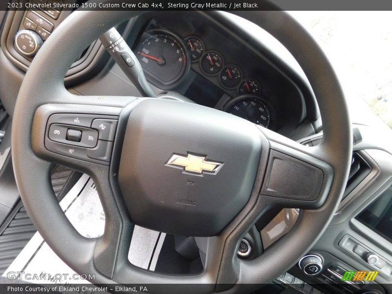 Sterling Gray Metallic / Jet Black 2023 Chevrolet Silverado 1500 Custom Crew Cab 4x4