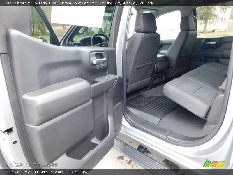Sterling Gray Metallic / Jet Black 2023 Chevrolet Silverado 1500 Custom Crew Cab 4x4