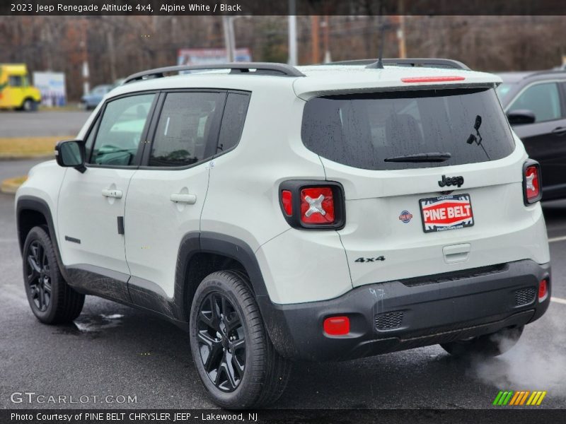Alpine White / Black 2023 Jeep Renegade Altitude 4x4