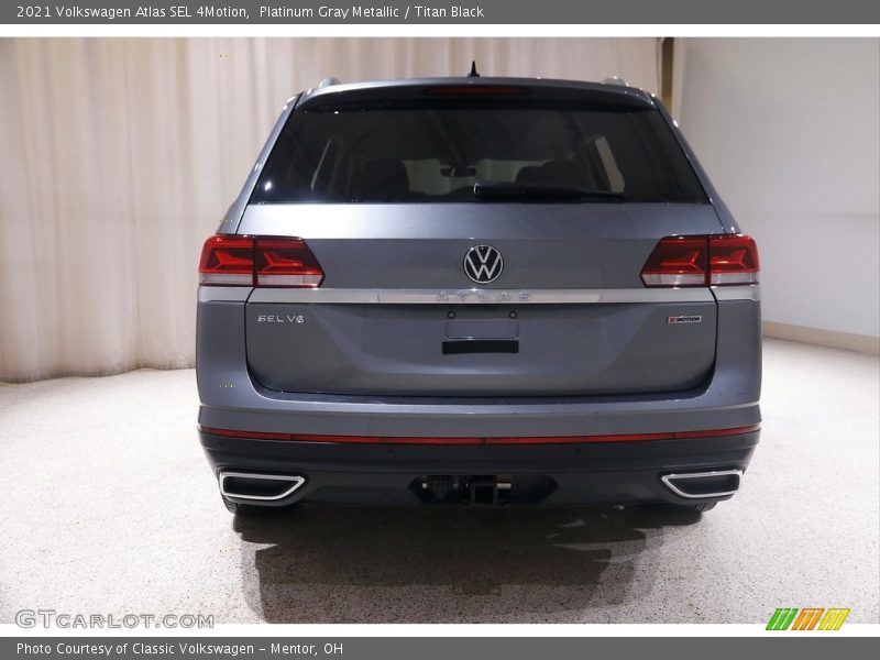 Platinum Gray Metallic / Titan Black 2021 Volkswagen Atlas SEL 4Motion