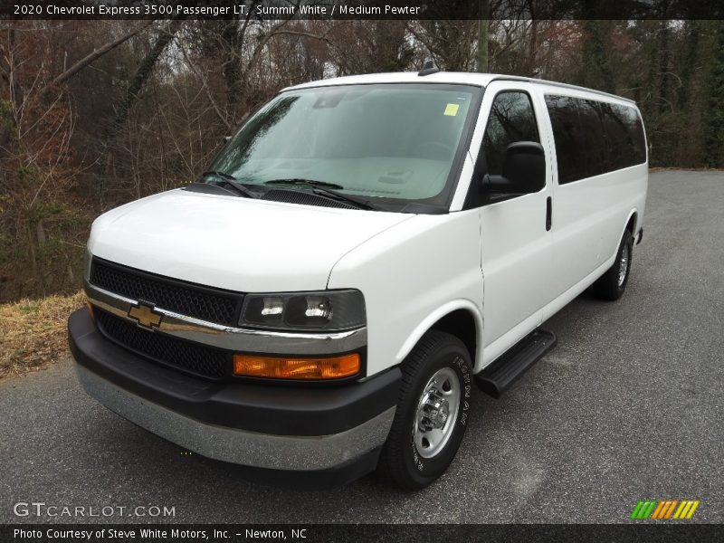 Summit White / Medium Pewter 2020 Chevrolet Express 3500 Passenger LT