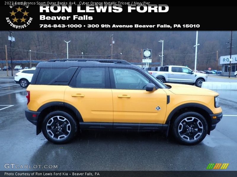 Cyber Orange Metallic Tricoat / Navy Pier 2023 Ford Bronco Sport Outer Banks 4x4