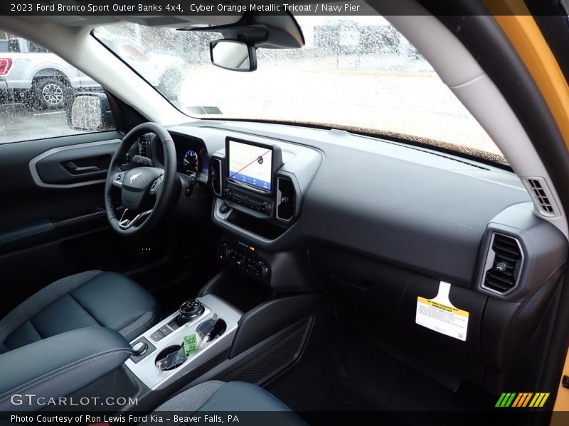 Cyber Orange Metallic Tricoat / Navy Pier 2023 Ford Bronco Sport Outer Banks 4x4