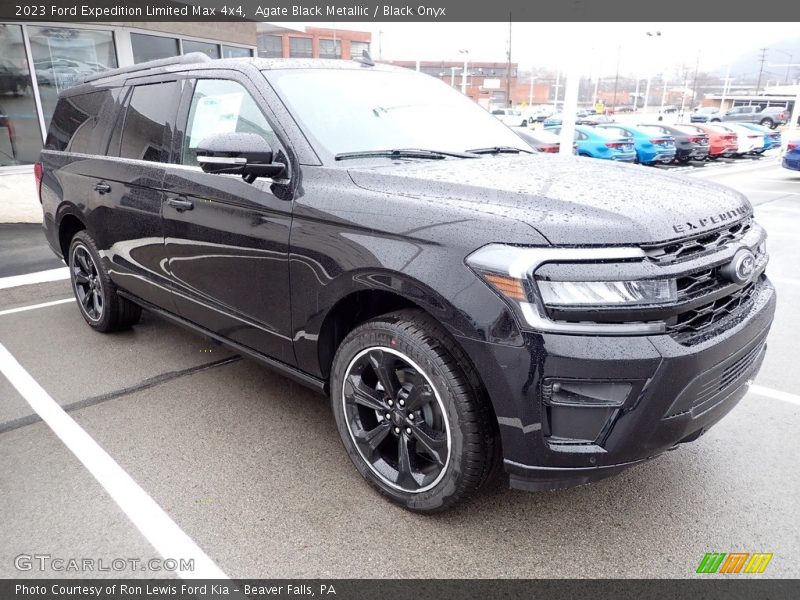 Front 3/4 View of 2023 Expedition Limited Max 4x4