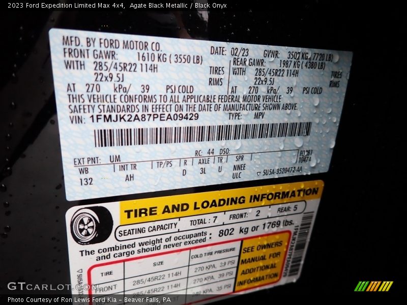 2023 Expedition Limited Max 4x4 Agate Black Metallic Color Code UM