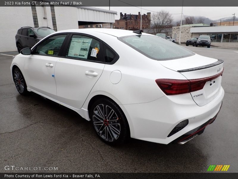 Snow White Pearl / Black 2023 Kia Forte GT