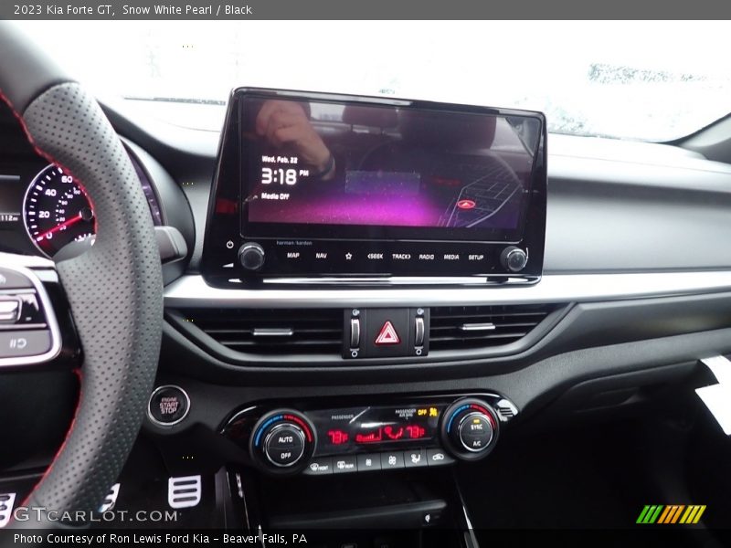 Snow White Pearl / Black 2023 Kia Forte GT