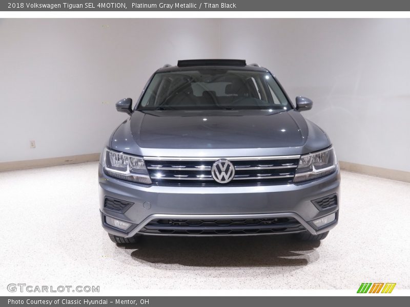 Platinum Gray Metallic / Titan Black 2018 Volkswagen Tiguan SEL 4MOTION