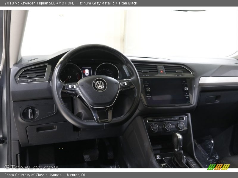 Platinum Gray Metallic / Titan Black 2018 Volkswagen Tiguan SEL 4MOTION