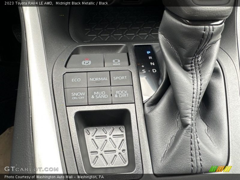 Midnight Black Metallic / Black 2023 Toyota RAV4 LE AWD