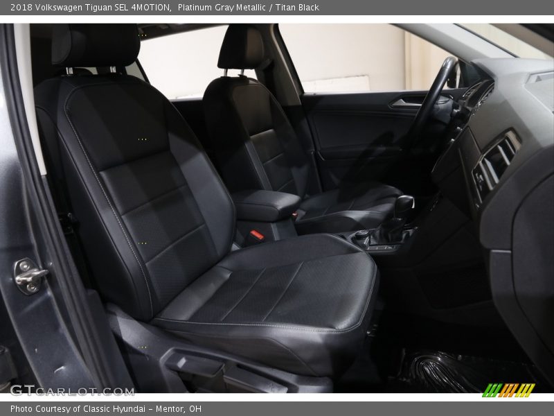 Platinum Gray Metallic / Titan Black 2018 Volkswagen Tiguan SEL 4MOTION