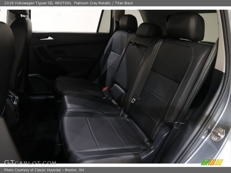 Platinum Gray Metallic / Titan Black 2018 Volkswagen Tiguan SEL 4MOTION