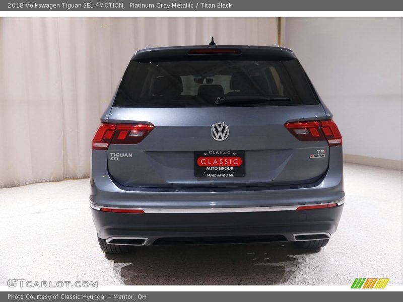 Platinum Gray Metallic / Titan Black 2018 Volkswagen Tiguan SEL 4MOTION